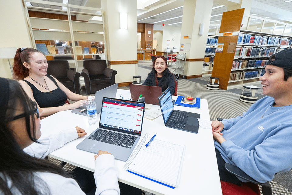 Western Oregon University celebrates first-generation day