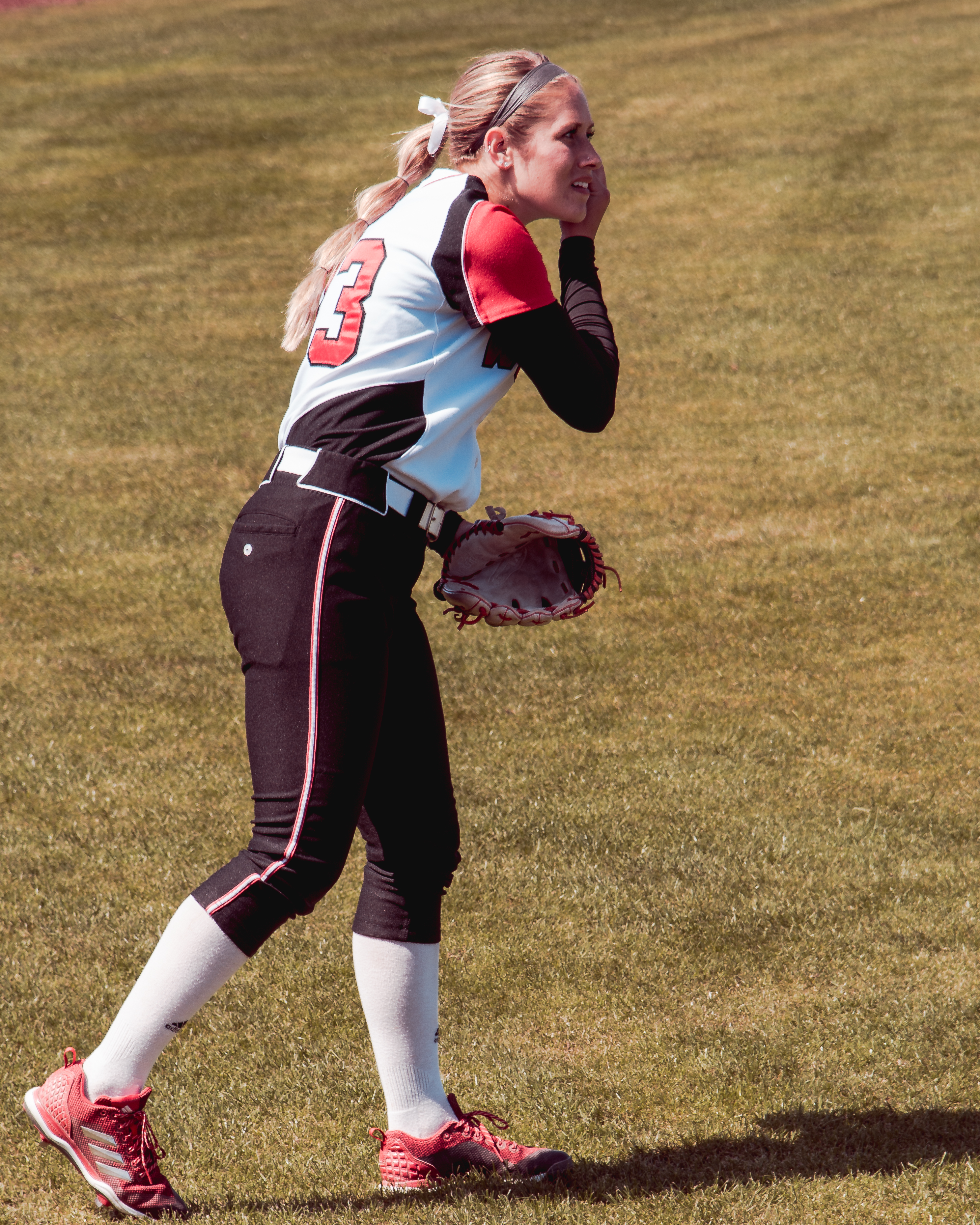 Wolves quiet ‘Jackets’s buzz, stung in rematch