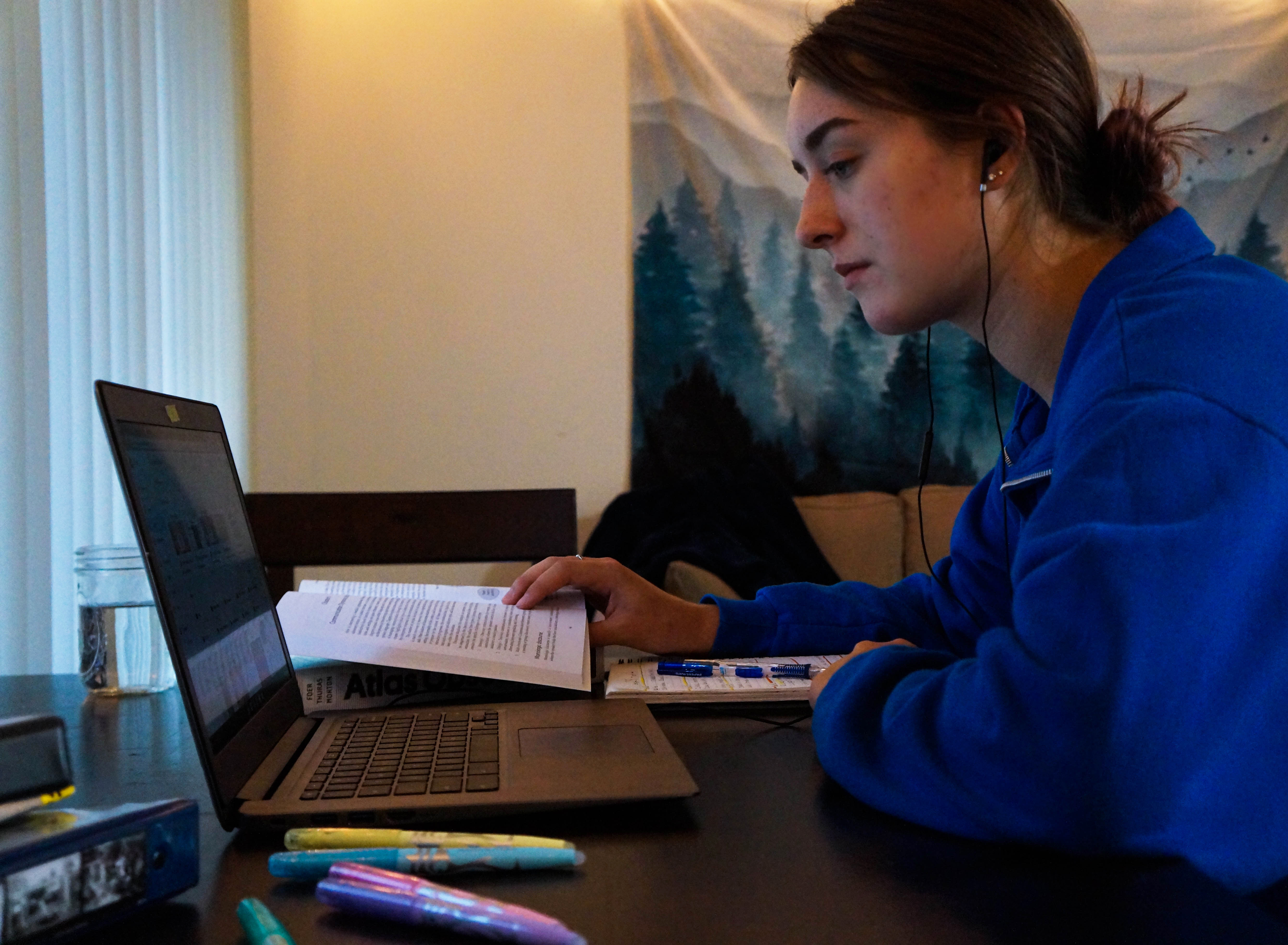 Steady tunes to study to: song recommendations