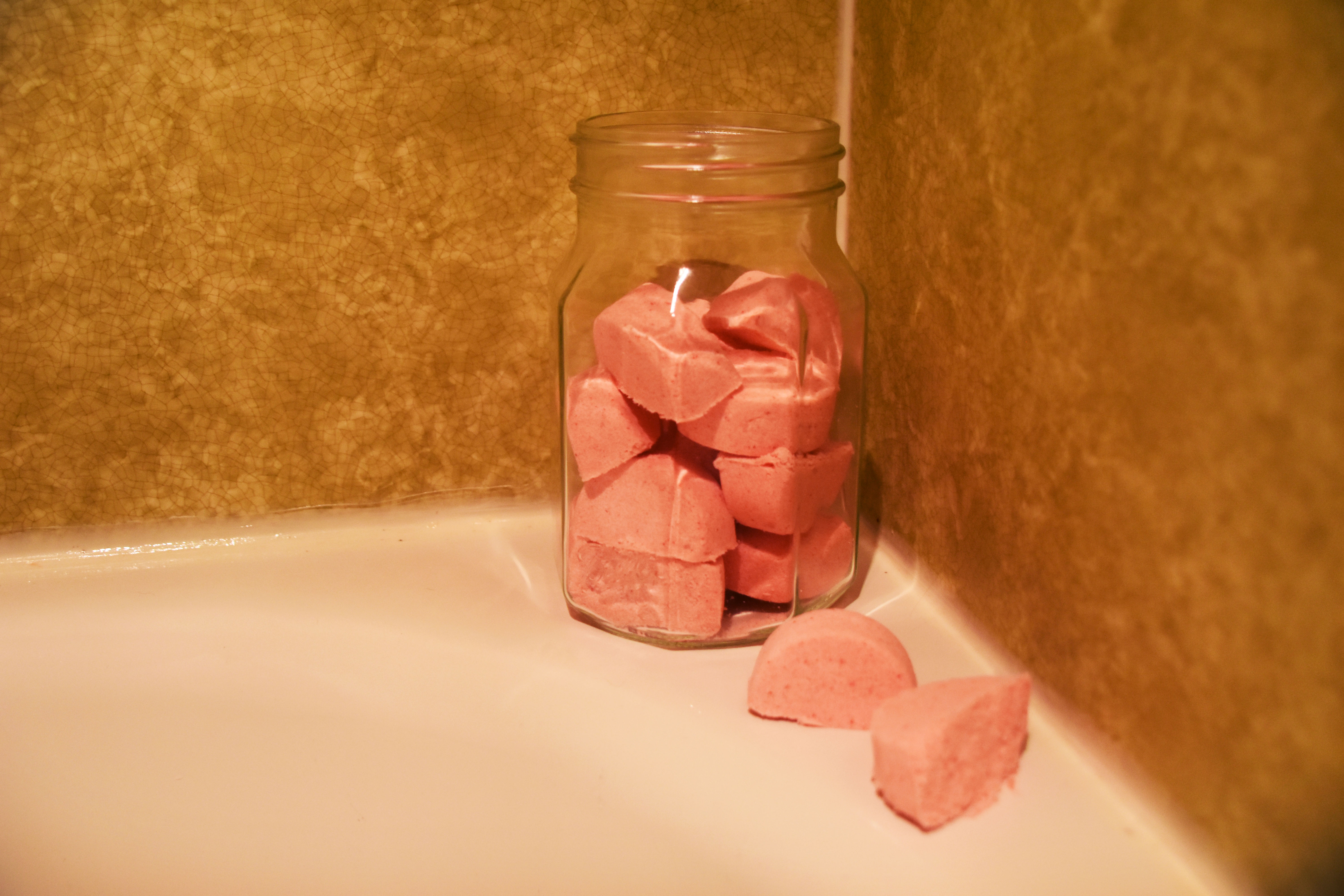 Creating custom bath bombs